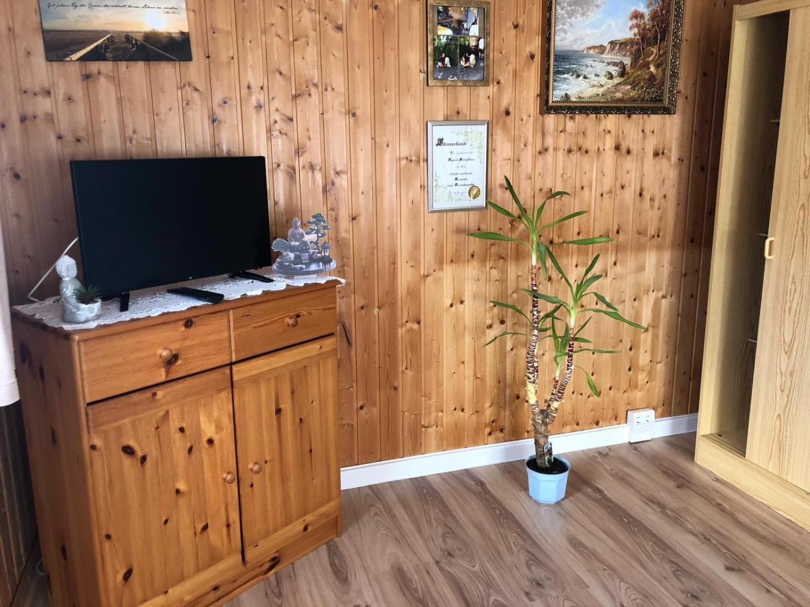Ferienbungalow Karnitz/Ruegen Екстериор снимка